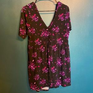 Short sleeve torrid blouse size 1